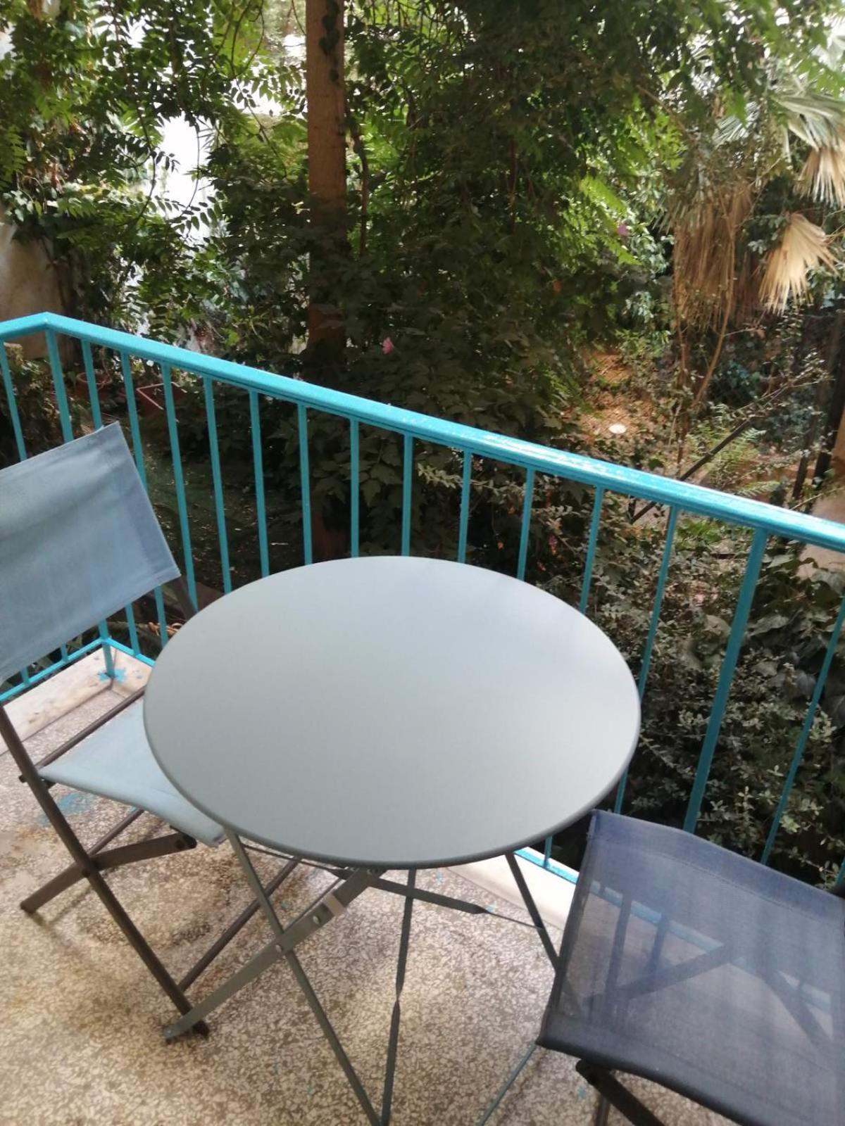 Ανακαινισμένο 8 Λεπτά Από Το Μετρό. Daire Atina Dış mekan fotoğraf